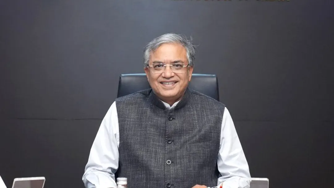चुनाव आयोग के फैसलों पर सुप्रीम कोर्ट सख्त, मुख्य चुनाव आयुक्त को हटाने की याचिका पर नोटिस जारी