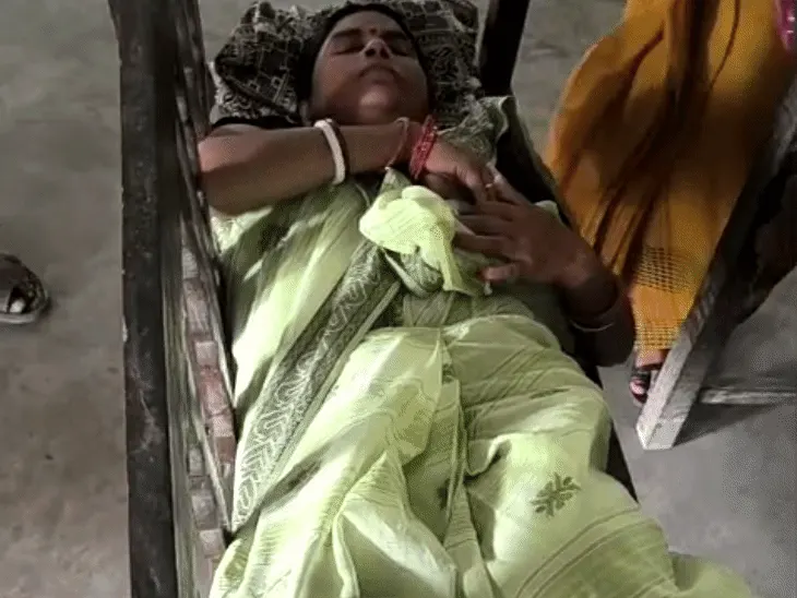 बेगूसराय के हर्ल कारखाने के पास तेज गंध से स्कूल में बच्चे और शिक्षक बेहाल, गैस रिसाव पर प्रबंधन का इनकार बेगूसराय के हर्ल कारखाने के पास तेज गंध से स्कूल में बच्चे और शिक्षक बेहाल, गैस रिसाव पर प्रबंधन का इनकार