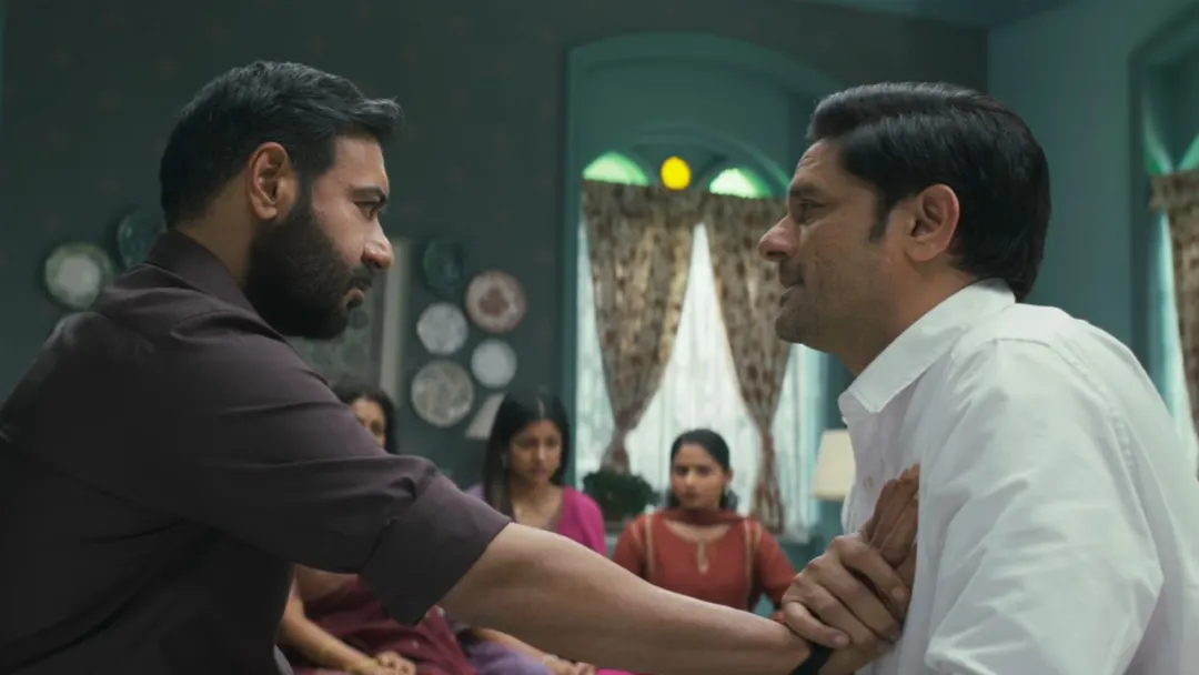 Drishyam 3 ने 10 फिल्मों को दी मात,दुनियाभर से छापे 300 करोड़ Drishyam 3 ने 10 फिल्मों को दी मात,दुनियाभर से छापे 300 करोड़