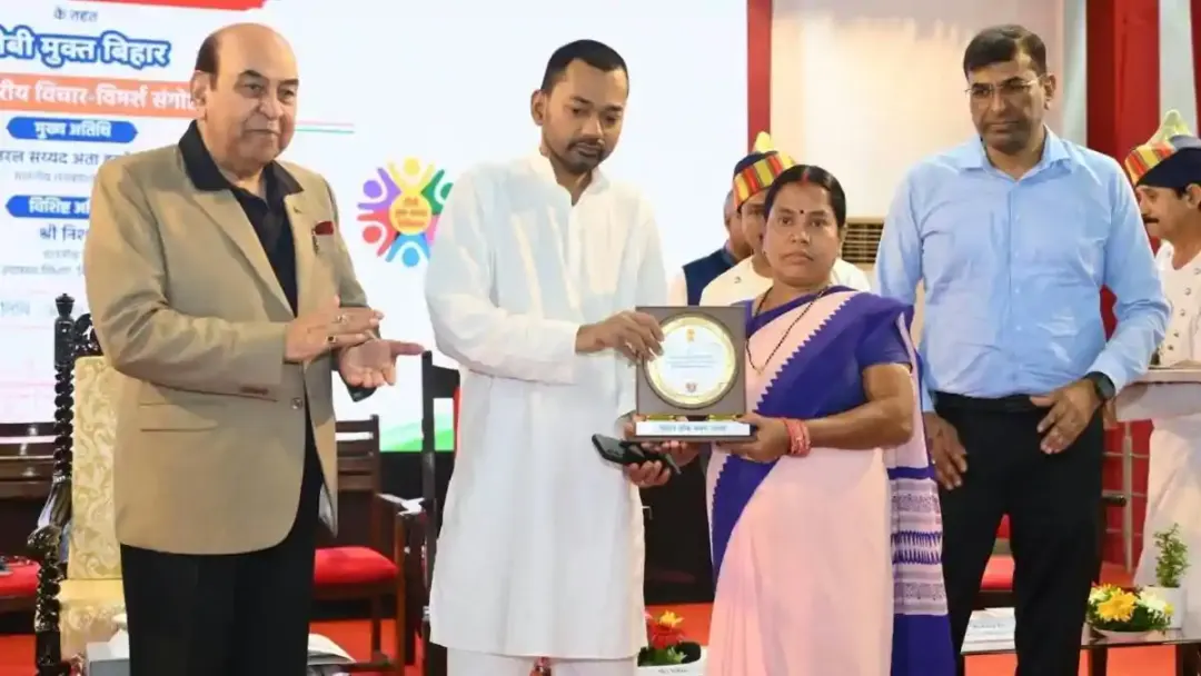 बिहार के स्वास्थ्य मंत्री निशांत की कार्यशैली से गदगद हुए राज्यपाल, टीबी उन्मूलन अभियान की सराहना