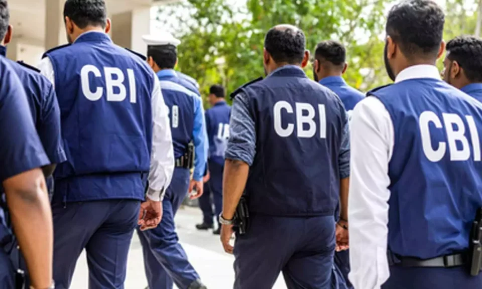 बक्सर प्रधान डाकघर में CBI की बड़ी छापेमारी, तीन लोगों को हिरासत में लेकर बंद कमरे में पूछताछ
