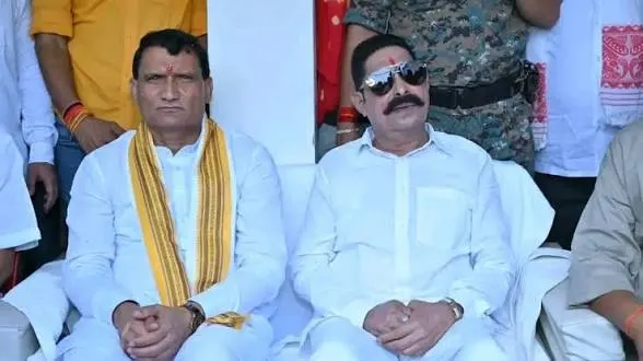 बिहार MLC चुनाव: एनडीए की बैठक के बाद अनंत सिंह के बागी सुर, जदयू ने दी कार्रवाई की चेतावनी बिहार MLC चुनाव: एनडीए की बैठक के बाद अनंत सिंह के बागी सुर, जदयू ने दी कार्रवाई की चेतावनी