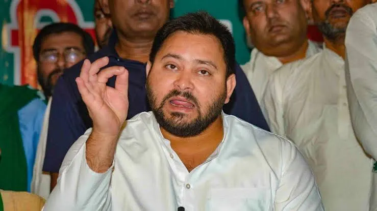 वैशाली नाव हादसे के बाद राघोपुर में तेजस्वी यादव की मौजूदगी पर उठे सवाल, स्थानीय लोग नाराज