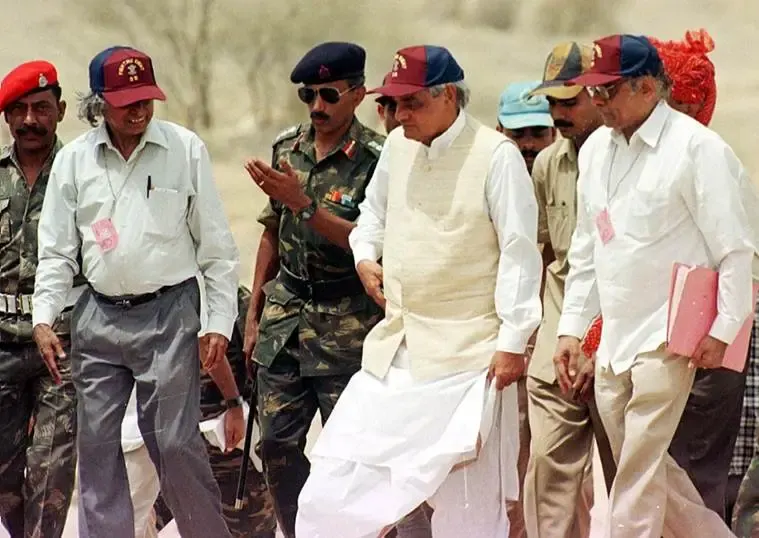 Birthday Special : APJ Abdul Kalam-अखबार बांटने वाले लड़के से 'मिसाइल मैन' तक: एक सच्ची कहानी