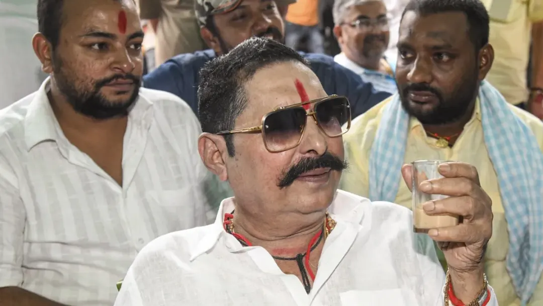 अनंत सिंह के विस्फोटक बयान से बिहार की सियासत में भूचाल, नीतीश के साथ रिश्तों पर खोले कई राज अनंत सिंह के विस्फोटक बयान से बिहार की सियासत में भूचाल, नीतीश के साथ रिश्तों पर खोले कई राज