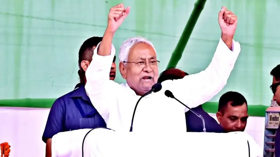 बिहार की राजनीति में चर्चा तेज: क्या केंद्र की राजनीति में नई भूमिका निभाएंगे नीतीश कुमार?