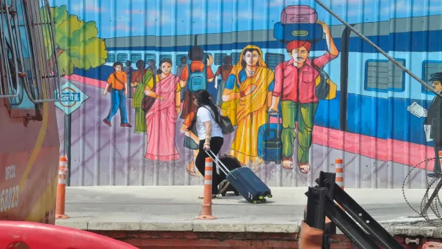 भारतीय रेलवे ने दुर्गापूजा और छठ के लिए नई दिल्ली-हावड़ा फेस्टिवल स्पेशल ट्रेन की घोषणा की