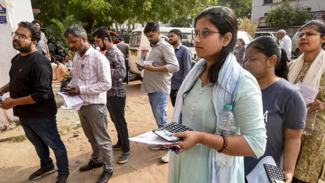 बिहार शिक्षक भर्ती TRE-4: 32,388 पदों के लिए 25 सितंबर से आवेदन, जानें परीक्षा पैटर्न और निगेटिव मार्किंग के नियम