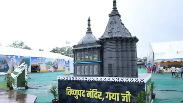 गयाजी मेले में तकनीक का कमाल, QR बैंड से मिलेंगे बिछड़े लोग और AI से होगी निगरानी